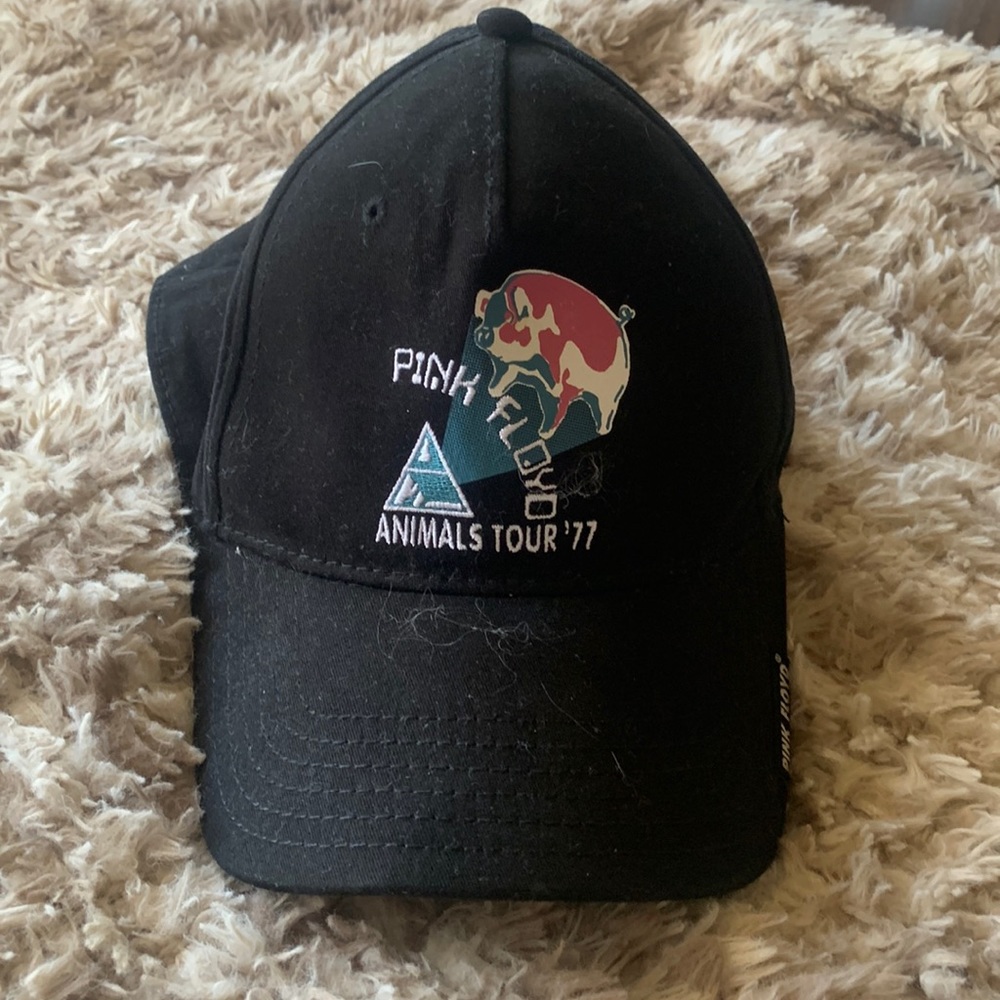 Pink Floyd animals tour 77’